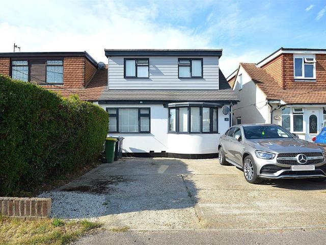 House for sale in Stroud Green, Barling