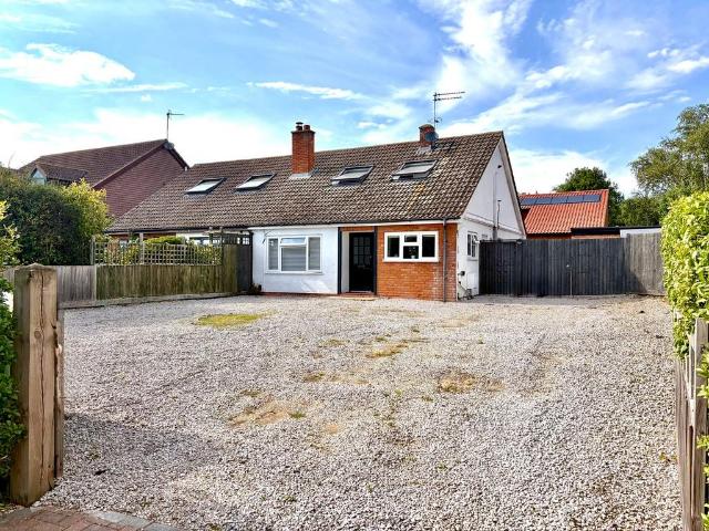 House for sale in Loughton, Milton Keynes