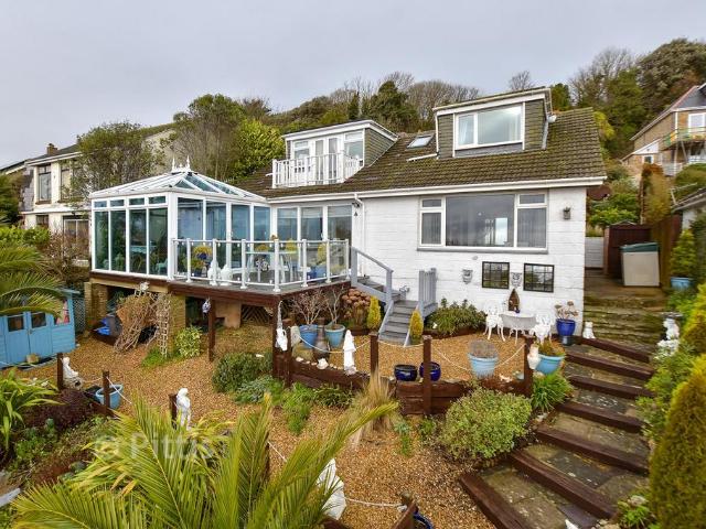 House for sale in Lowtherville, Ventnor