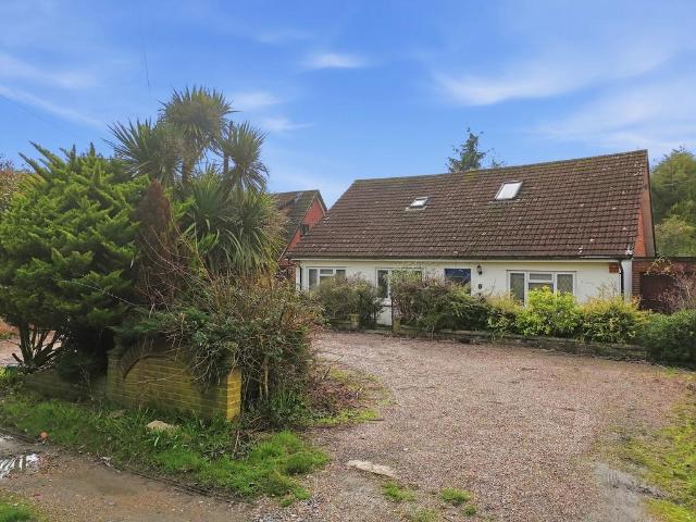 House for sale in Noak Hill, Essex