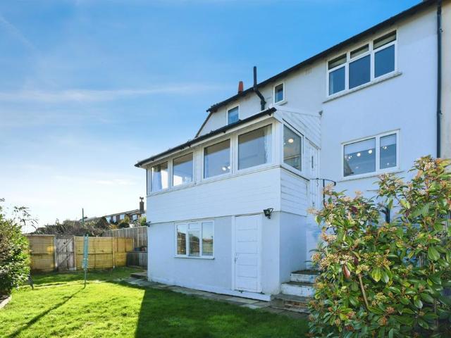 House for sale in Mount Pleasant, Iford