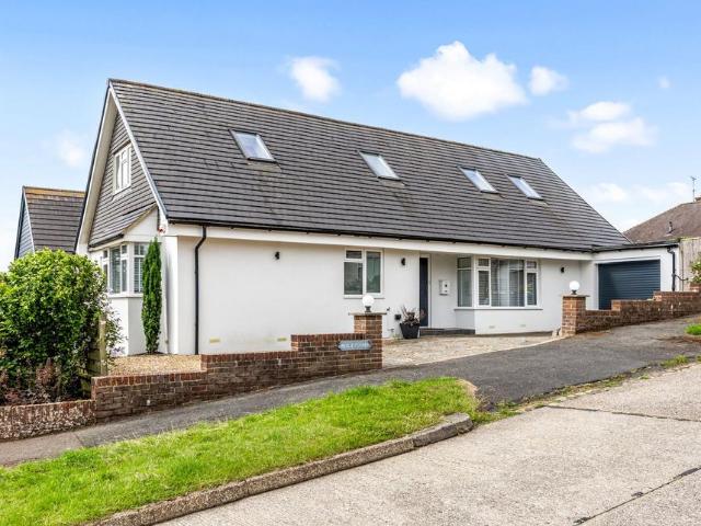 House for sale in Perryfields, West Sussex