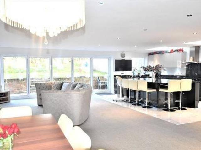 House for rent in Buckinghamshire