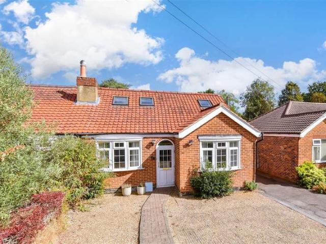 Cottage for sale in Fetcham, Mole Valley