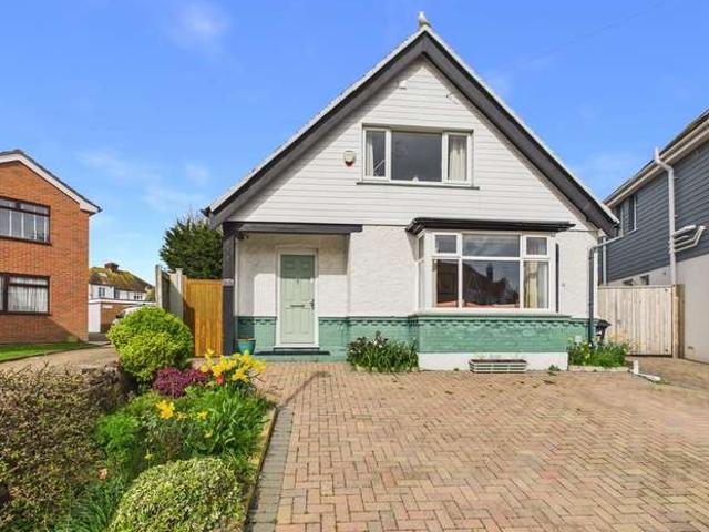 Bungalow for sale in Upton, Acol