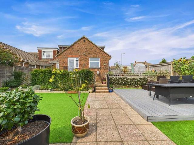 Cottage for sale in Fishersgate, West Sussex