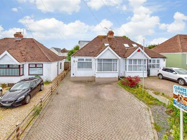 Cottage for sale in Widley, Spring Vale