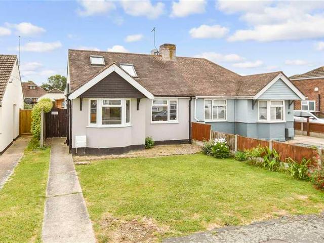 Cottage for sale in West End, Whitstable