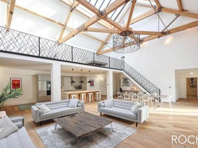 House for sale in Sutton Coldfield, West Midlands