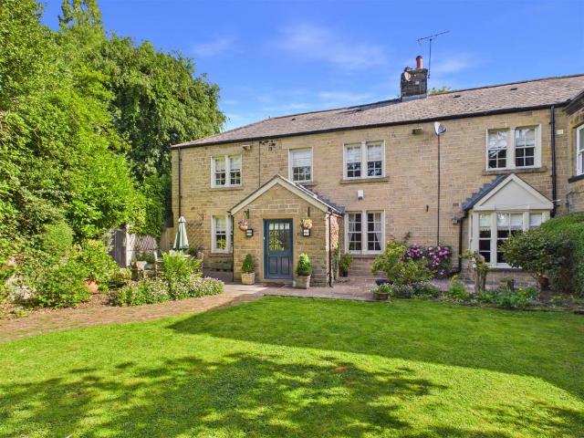 House for sale in Ecclesfield, South Yorkshire