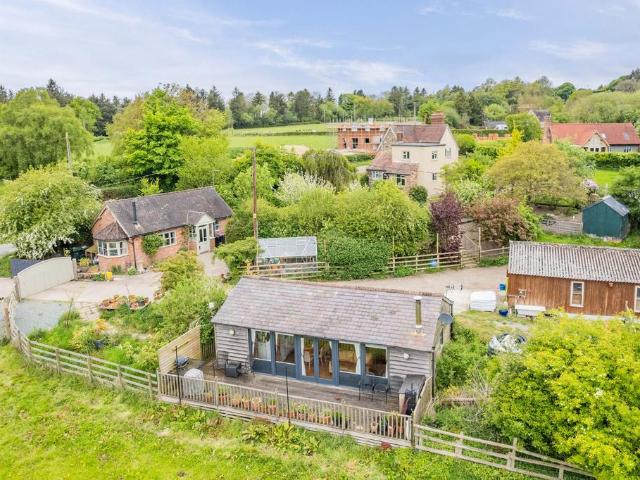 House for sale in Gravelsbank, Shelve