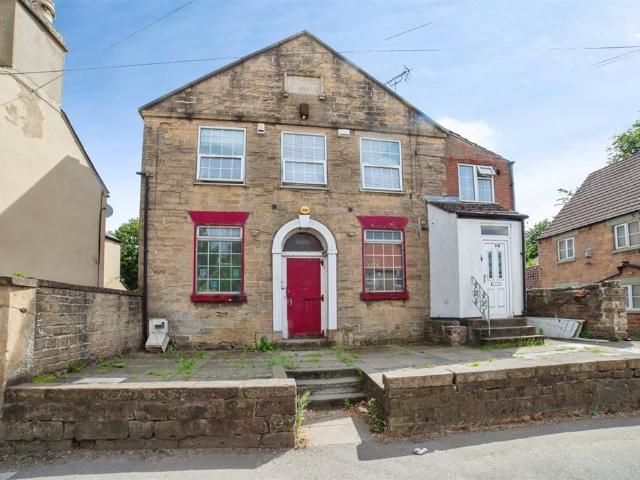 House for sale in East Midlands