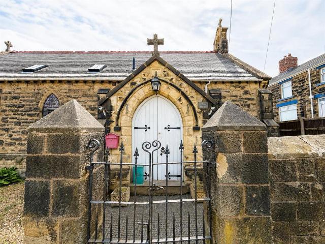 House for sale in Summerhill, Wales
