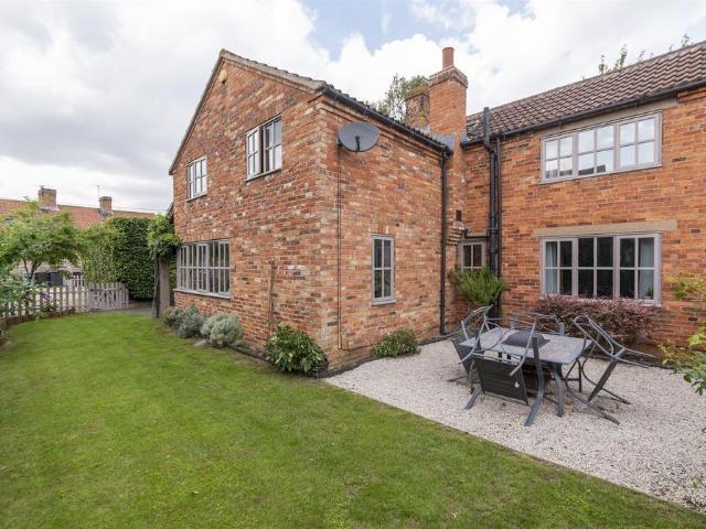 House for sale in Barholm, Lincolnshire