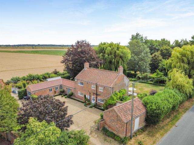 House for sale in Wiggenhall St Mary Magdalen, King's Lynn and West Norfolk