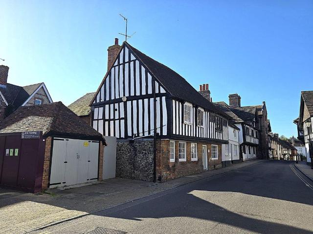 House for sale in Horsham, West Sussex