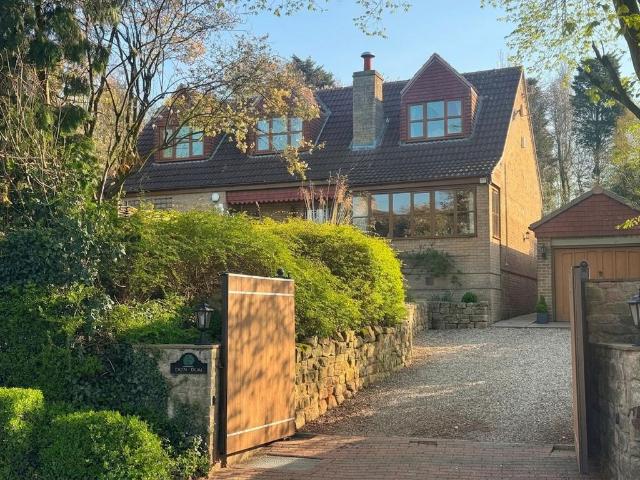 House for sale in Costhorpe, East Midlands