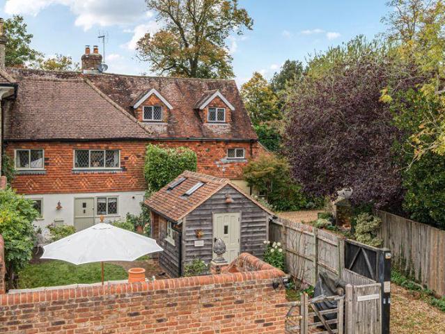 House for sale in Horsham, West Sussex