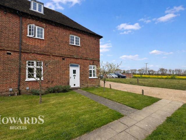 House for sale in Shipmeadow, East Suffolk