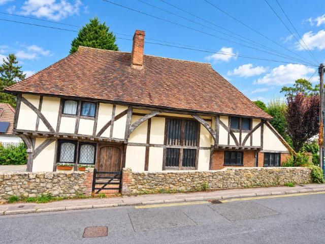 House for sale in Midway, Kent