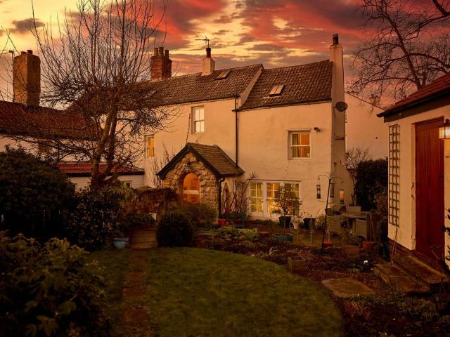 House for sale in Wentbridge, West Yorkshire