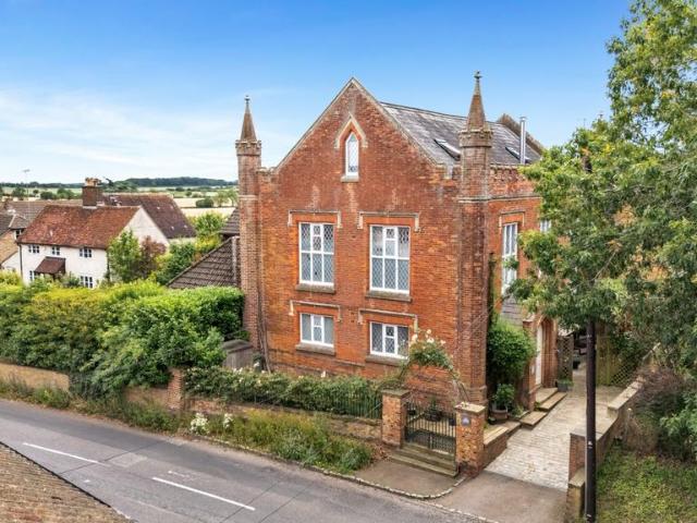 House for sale in Tebworth, Bedfordshire