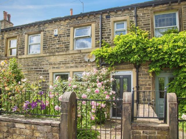 House for sale in Holme Valley, Honley