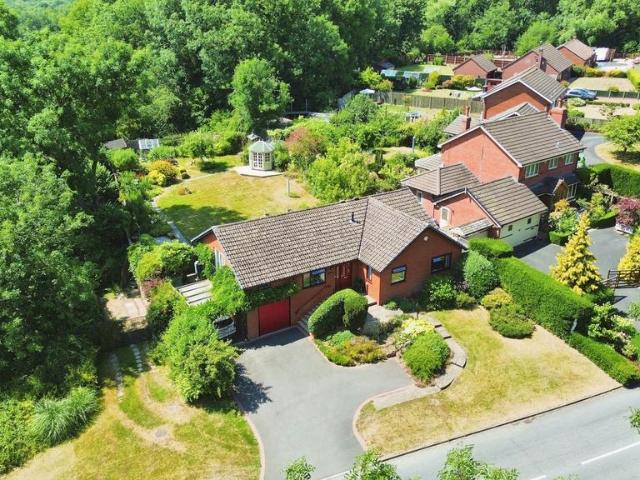 House for sale in Aqueduct, Telford