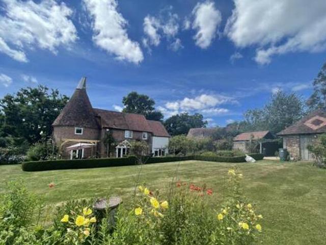 House for sale in Heathlands, East Sussex