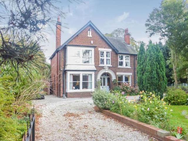 House for sale in East Midlands