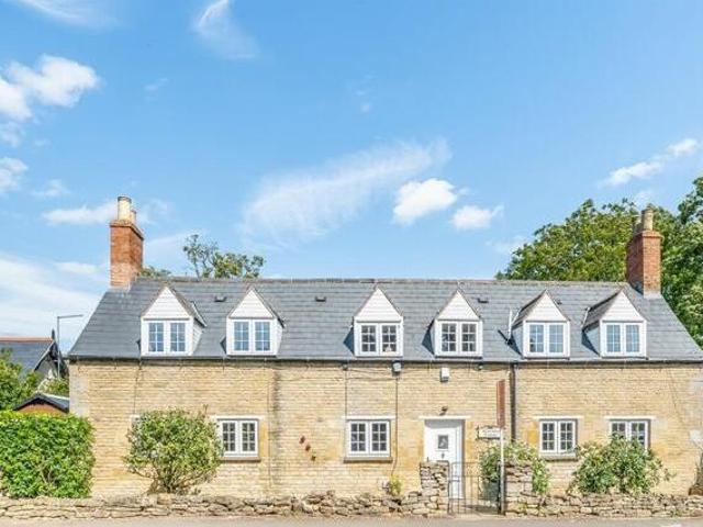 House for sale in Peterborough, Cambridgeshire and Peterborough