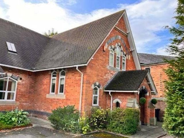 House for rent in Lyons, Greater London