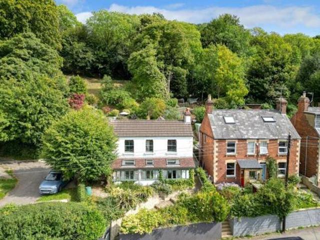 House for sale in Bowbridge, Stroud