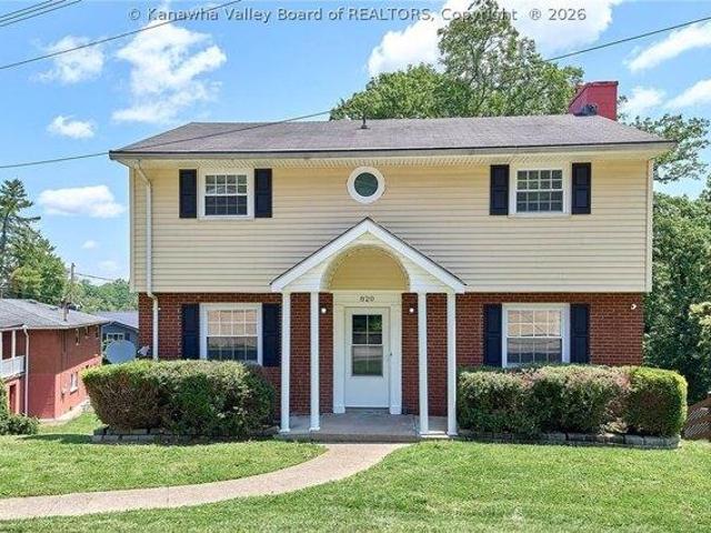 House for sale in Charleston, West Virginia
