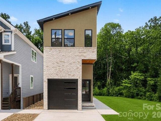 House for sale in Mecklenburg, North Carolina