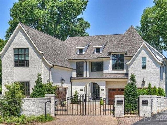 Condo for sale in Charlotte