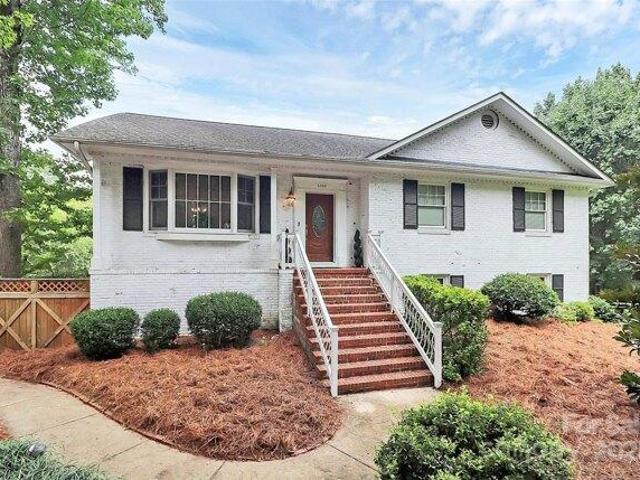 House for sale in Mecklenburg, North Carolina