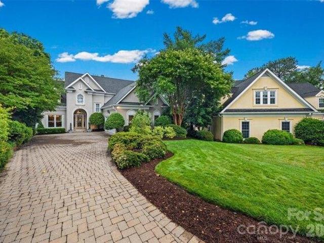 House for sale in Mecklenburg, North Carolina