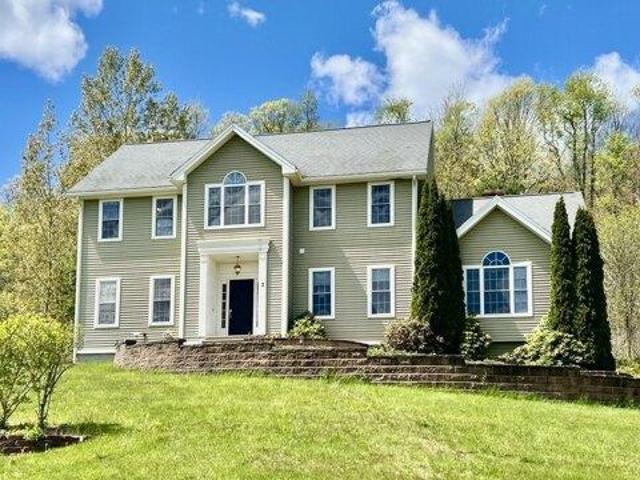 House for sale in Charlton, Massachusetts