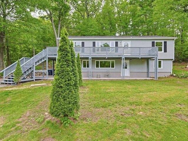 House for sale in Charlton, Worcester County
