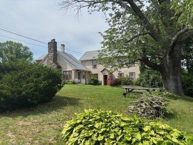 House for sale in Charlton
