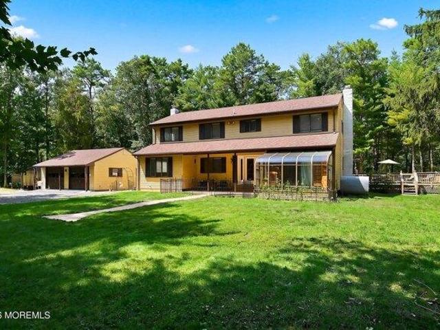 House for sale in Vincentown, New Jersey
