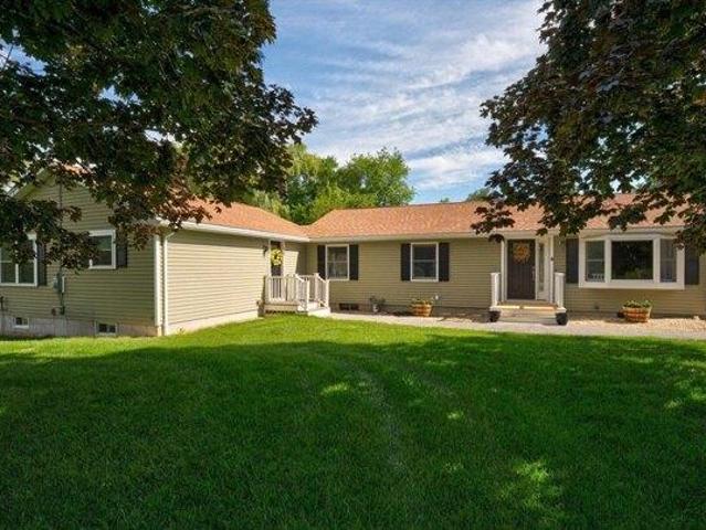 House for sale in Chelmsford, Massachusetts