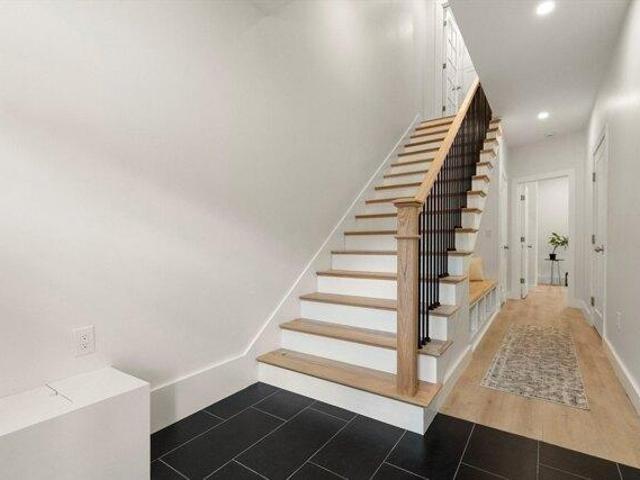 House for sale in Chelmsford, Massachusetts