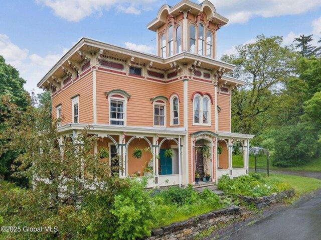House for sale in Cherry Valley, New York