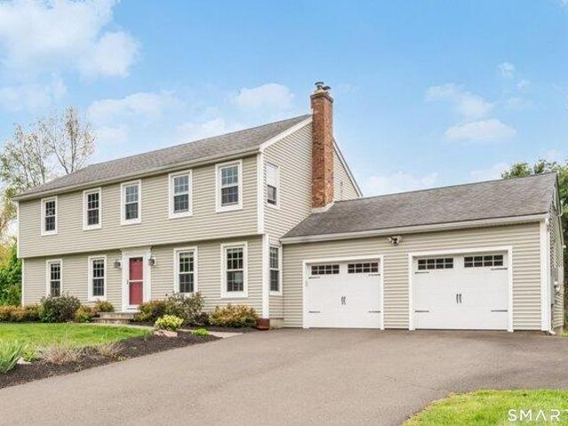 House for sale in Cheshire, Connecticut