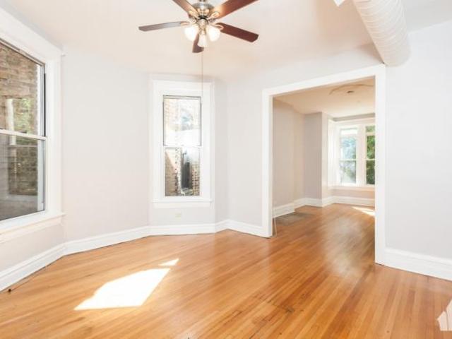 Apartment for rent in Chicago, Cook County