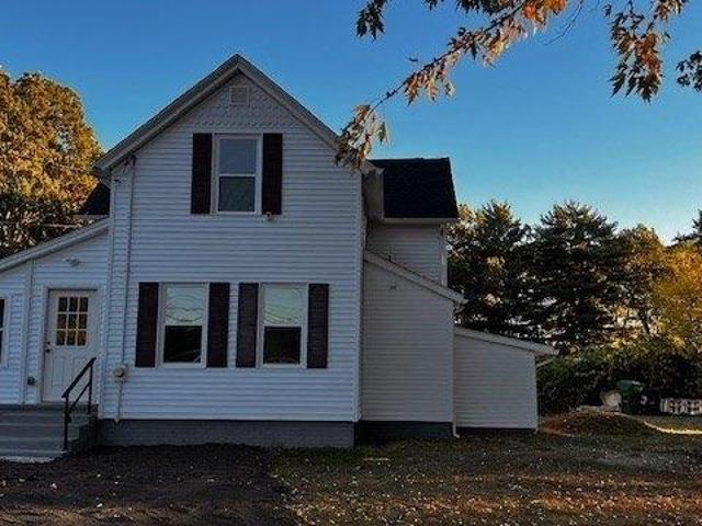 House for sale in Fairview, Chicopee