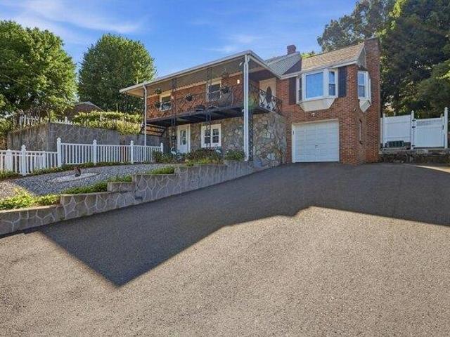 House for sale in Chicopee Falls, Chicopee