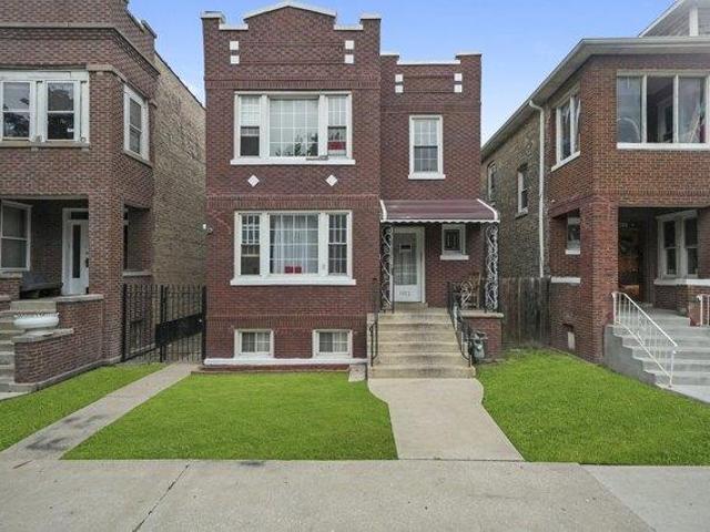 House for sale in Cicero, Illinois